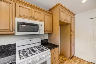 15165 Marquette St, Moorpark, CA 93021 - Photo 11