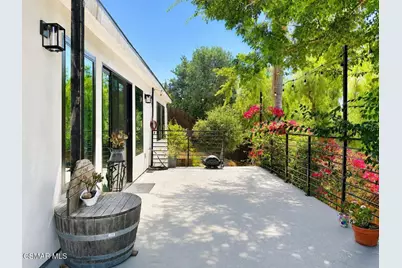 9218 Slater Terrace, Chatsworth, CA 91311 - Photo 23