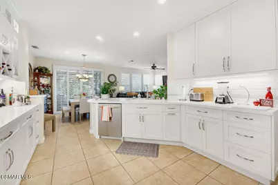 26608 Via Bellazza, Valencia, CA 91381 - Photo 19