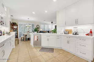 26608 Via Bellazza, Valencia, CA 91381 - Photo 19