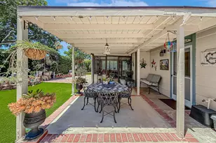 1354 Casmalia Ct, Simi Valley, CA 93065 - Photo 21