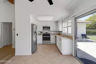 3653 Kimber Dr, Thousand Oaks, CA 91320 - Photo 9