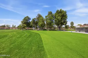 20184 Village 20, Camarillo, CA 93012 - Photo 9
