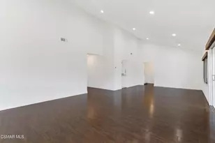20184 Village 20, Camarillo, CA 93012 - Photo 5
