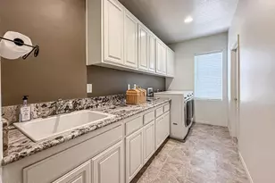 5338 Via Dolores, Newbury Park, CA 91320 - Photo 49