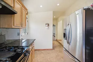 6642 Teesdale Ave, North Hollywood, CA 91606 - Photo 11