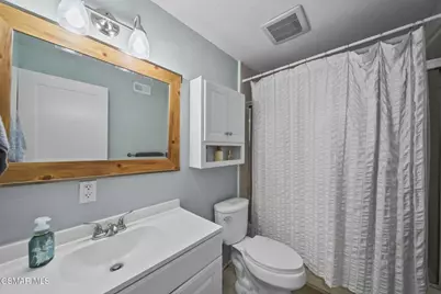 2094 Elizondo Avenue, Simi Valley, CA 93065 - Photo 21