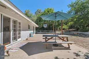 1060 Colby Cir, Thousand Oaks, CA 91362 - Photo 31