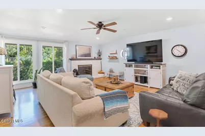 1060 Colby Circle, Thousand Oaks, CA 91362 - Photo 7