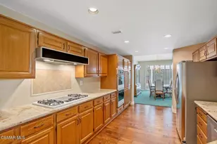 23056 Park Privado, Calabasas, CA 91302 - Photo 21