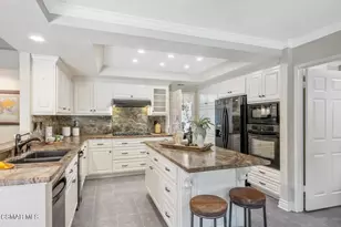 838 Spring Canyon Pl, Newbury Park, CA 91320 - Photo 3