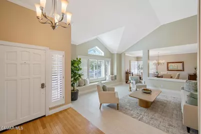 838 Spring Canyon Place, Newbury Park, CA 91320 - Photo 3