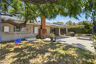 1517 Deanna Ave, Simi Valley, CA 93063 - Photo 29