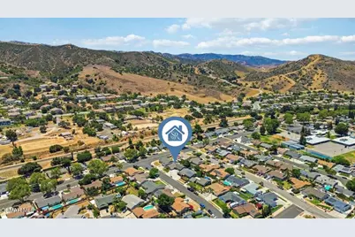 1517 Deanna Avenue, Simi Valley, CA 93063 - Photo 41