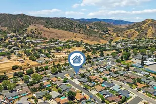 1517 Deanna Ave, Simi Valley, CA 93063 - Photo 41