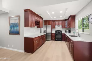 5951 Serena St, Simi Valley, CA 93063 - Photo 11