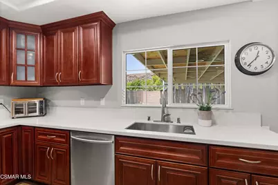 5951 Serena Street, Simi Valley, CA 93063 - Photo 13