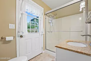 2340 Calle Malvon, Thousand Oaks, CA 91360 - Photo 19