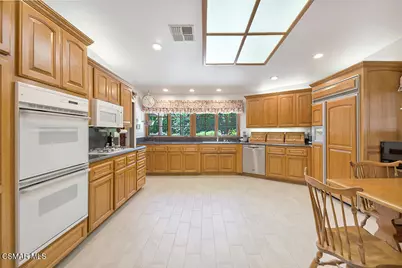 3125 Divernon Avenue, Simi Valley, CA 93063 - Photo 21