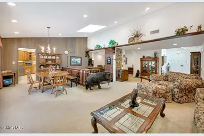 3125 Divernon Avenue, Simi Valley, CA 93063 - Photo 9