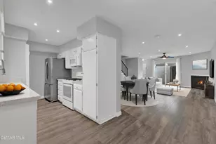 4230 Whitsett Ave, Studio City, CA 91604 - Photo 13