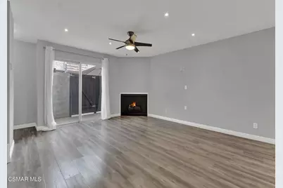 4230 Whitsett Avenue #9, Studio City, CA 91604 - Photo 11