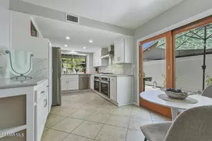 26961 Helmond Dr, Calabasas, CA 91301 - Photo 11