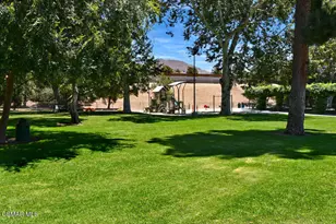 26961 Helmond Dr, Calabasas, CA 91301 - Photo 47