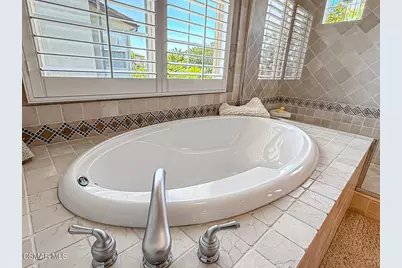 3199 Eaglewood Avenue, Thousand Oaks, CA 91362 - Photo 55