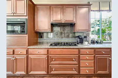 3199 Eaglewood Avenue, Thousand Oaks, CA 91362 - Photo 17