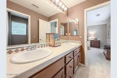 3199 Eaglewood Avenue, Thousand Oaks, CA 91362 - Photo 43