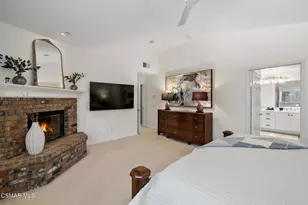 24587 Lola Ln, Newhall, CA 91321 - Photo 31