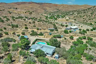 33045 Oracle Hill Rd, Palmdale, CA 93550 - Photo 25
