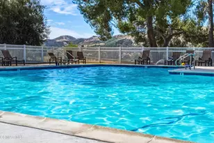 28638 Conejo View Dr, Agoura Hills, CA 91301 - Photo 21