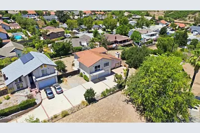 15 W Bonita Drive, Simi Valley, CA 93065 - Photo 45
