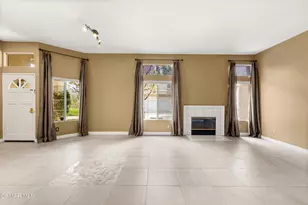 600 Kingswood Ln, Simi Valley, CA 93065 - Photo 5