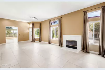 600 Kingswood Lane #G, Simi Valley, CA 93065 - Photo 7