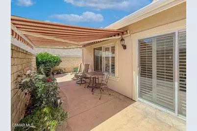 2037 Freesia Avenue, Simi Valley, CA 93063 - Photo 27