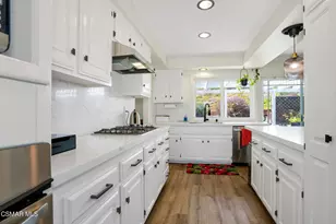 989 Calle Pinata, Thousand Oaks, CA 91360 - Photo 17