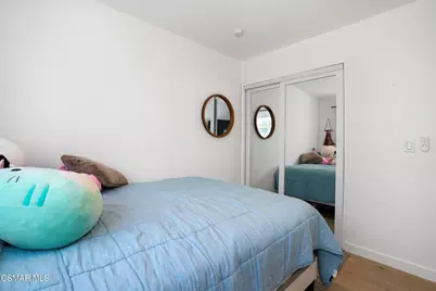 989 Calle Pinata, Thousand Oaks, CA 91360 - Photo 33