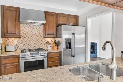 4745 Avedon Road, Moorpark, CA 93021 - Photo 15