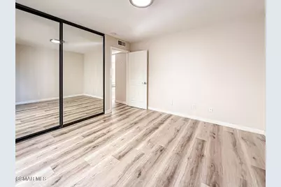 291 Sequoia Court #17, Thousand Oaks, CA 91360 - Photo 15