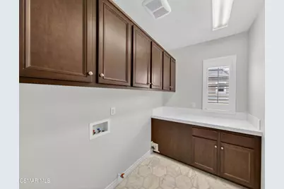 13907 Bear Fence Court, Moorpark, CA 93021 - Photo 27