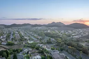 484 Via Helena, Newbury Park, CA 91320 - Photo 19