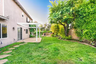 484 Via Helena, Newbury Park, CA 91320 - Photo 5