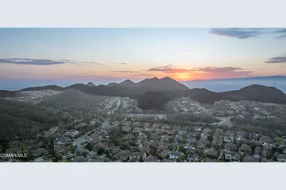 484 Via Helena, Newbury Park, CA 91320 - Photo 21