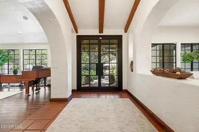 1201 Ridgecrest Place, Westlake Village, CA 91362 - Photo 13