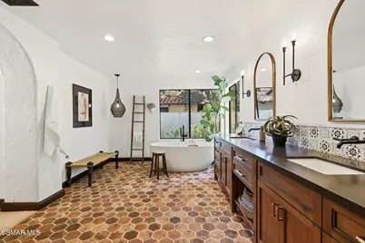 1201 Ridgecrest Place, Westlake Village, CA 91362 - Photo 23