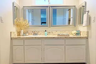 2401 El Portal Way, Oxnard, CA 93035 - Photo 23