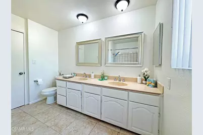 2401 El Portal Way, Oxnard, CA 93035 - Photo 33